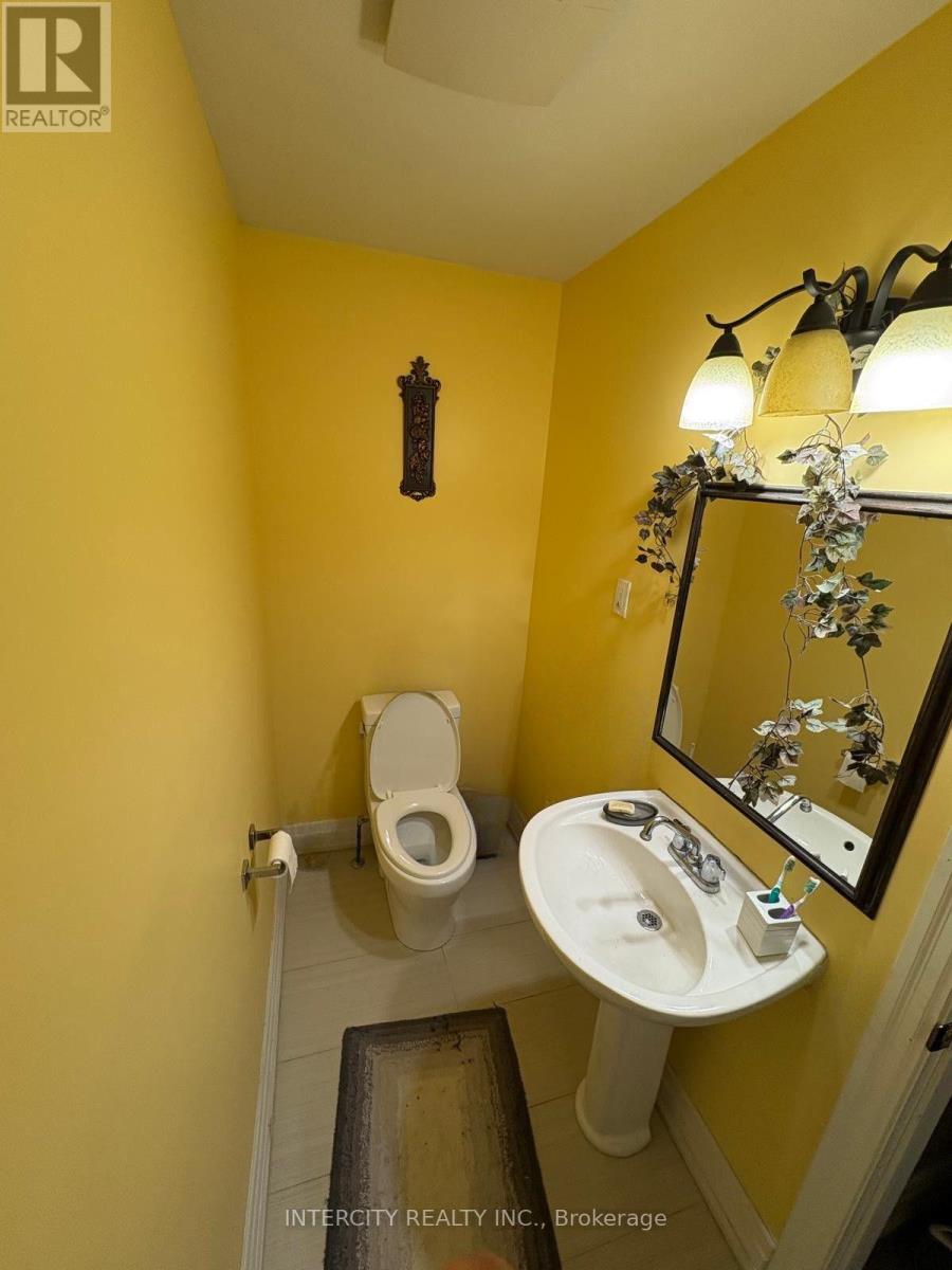 183 Misty Meadow Drive, Vaughan, Ontario  L4L 3V6 - Photo 15 - N12704430