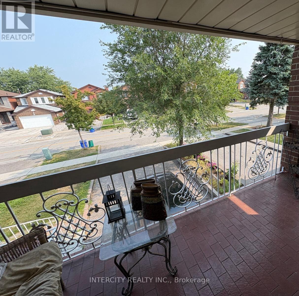 183 Misty Meadow Drive, Vaughan, Ontario  L4L 3V6 - Photo 9 - N12704430