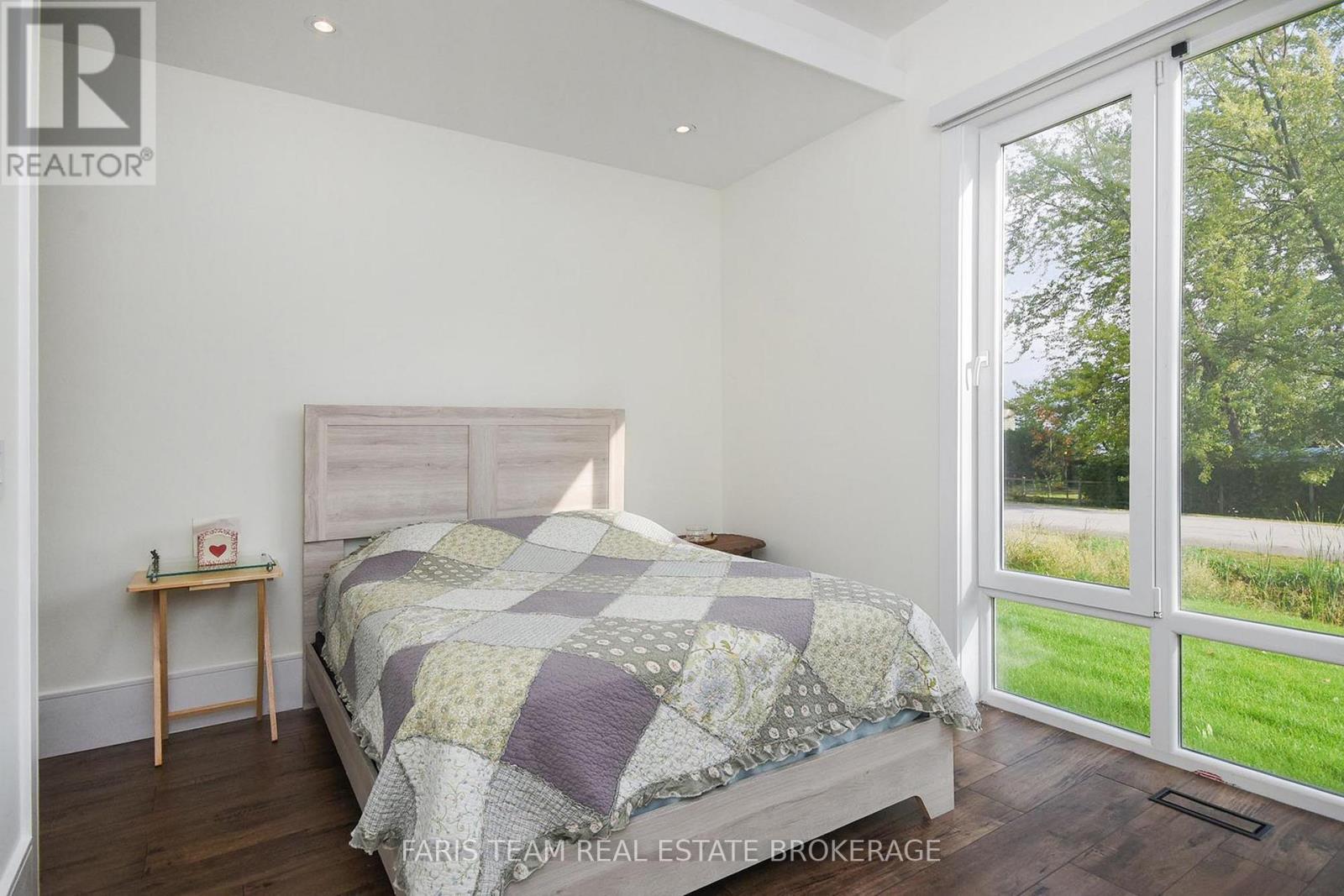 56 Sallows Drive, Tay, Ontario  L0K 2A0 - Photo 20 - S12704304