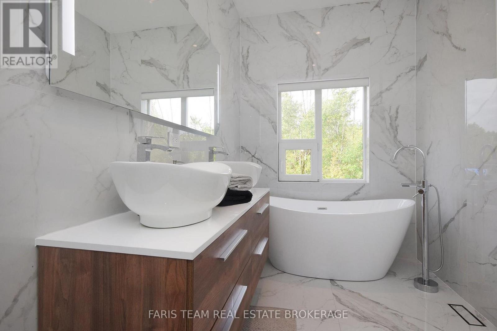 56 Sallows Drive, Tay, Ontario  L0K 2A0 - Photo 30 - S12704304