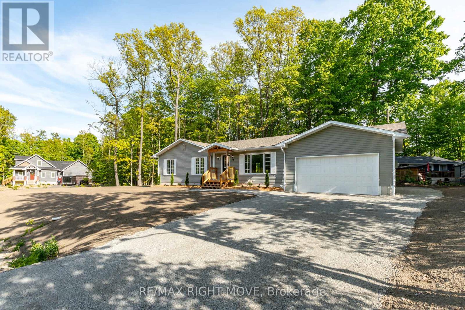 1 Ojibway Court, Tiny, Ontario  L9M 0B2 - Photo 2 - S12704360