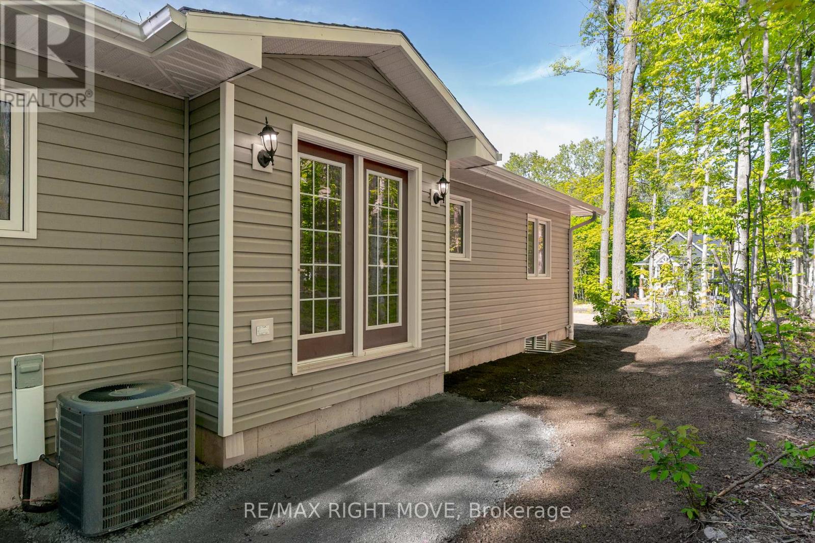 1 Ojibway Court, Tiny, Ontario  L9M 0B2 - Photo 35 - S12704360