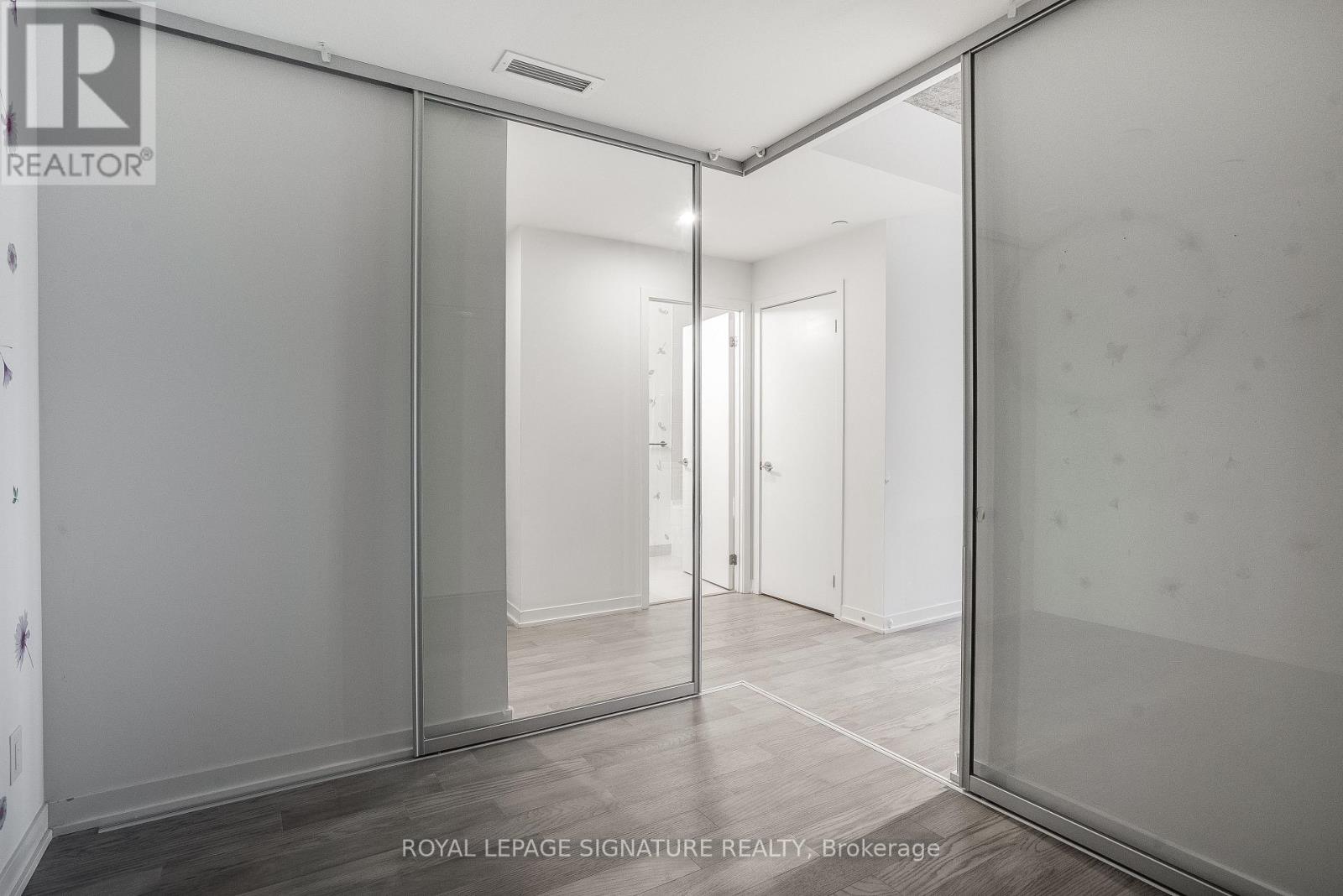 416 - 1808 St Clair Avenue W, Toronto, Ontario  M6N 0C1 - Photo 27 - W12665980