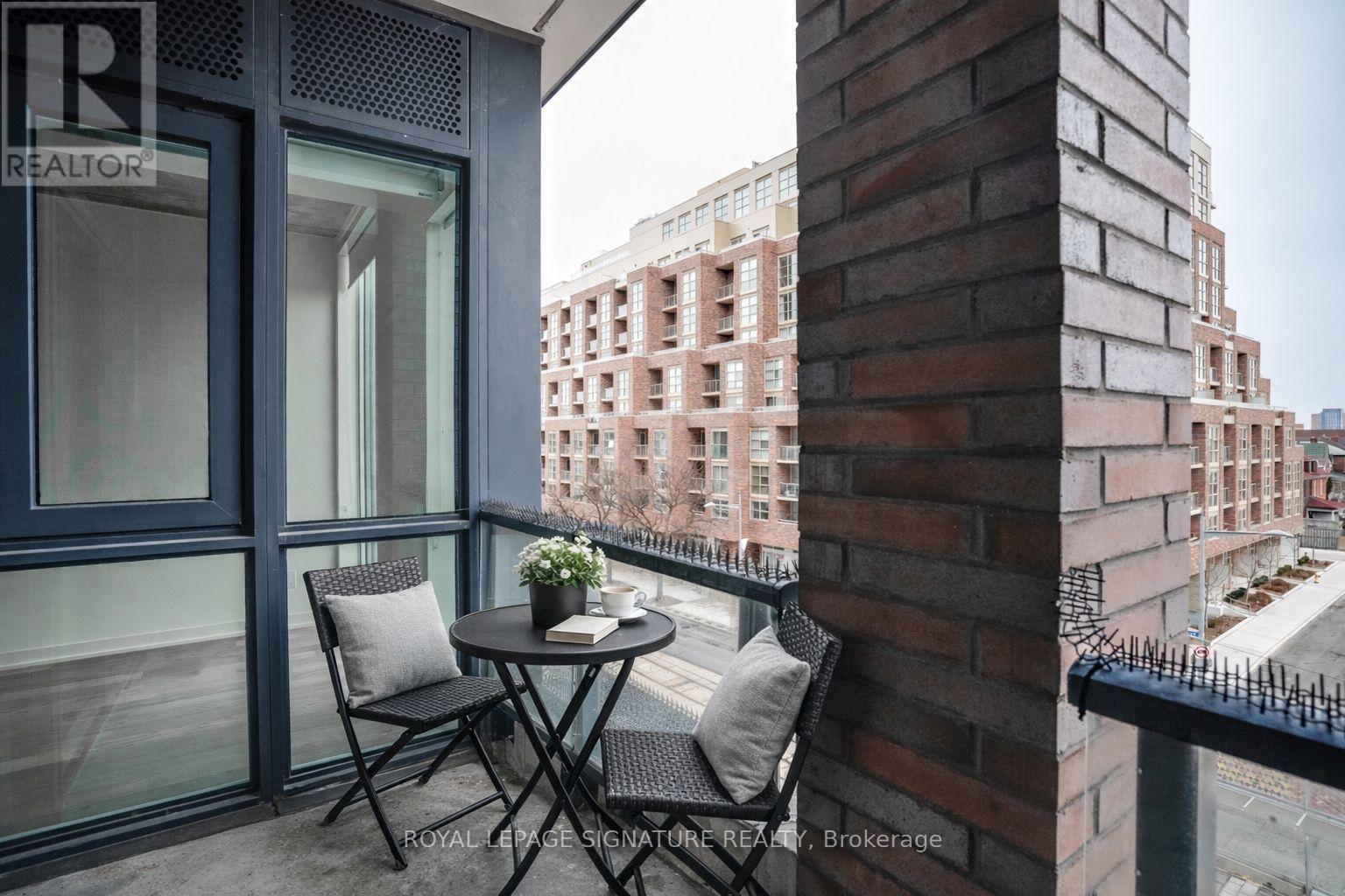 416 - 1808 St Clair Avenue W, Toronto, Ontario  M6N 0C1 - Photo 29 - W12665980