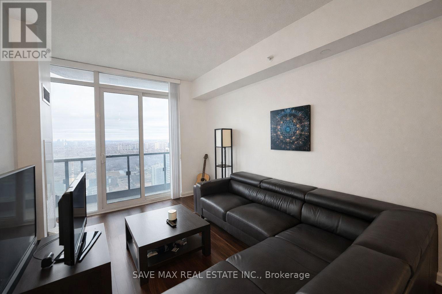 3305 - 5 Valhalla Inn Road, Toronto, Ontario  M9B 0B1 - Photo 4 - W12682314