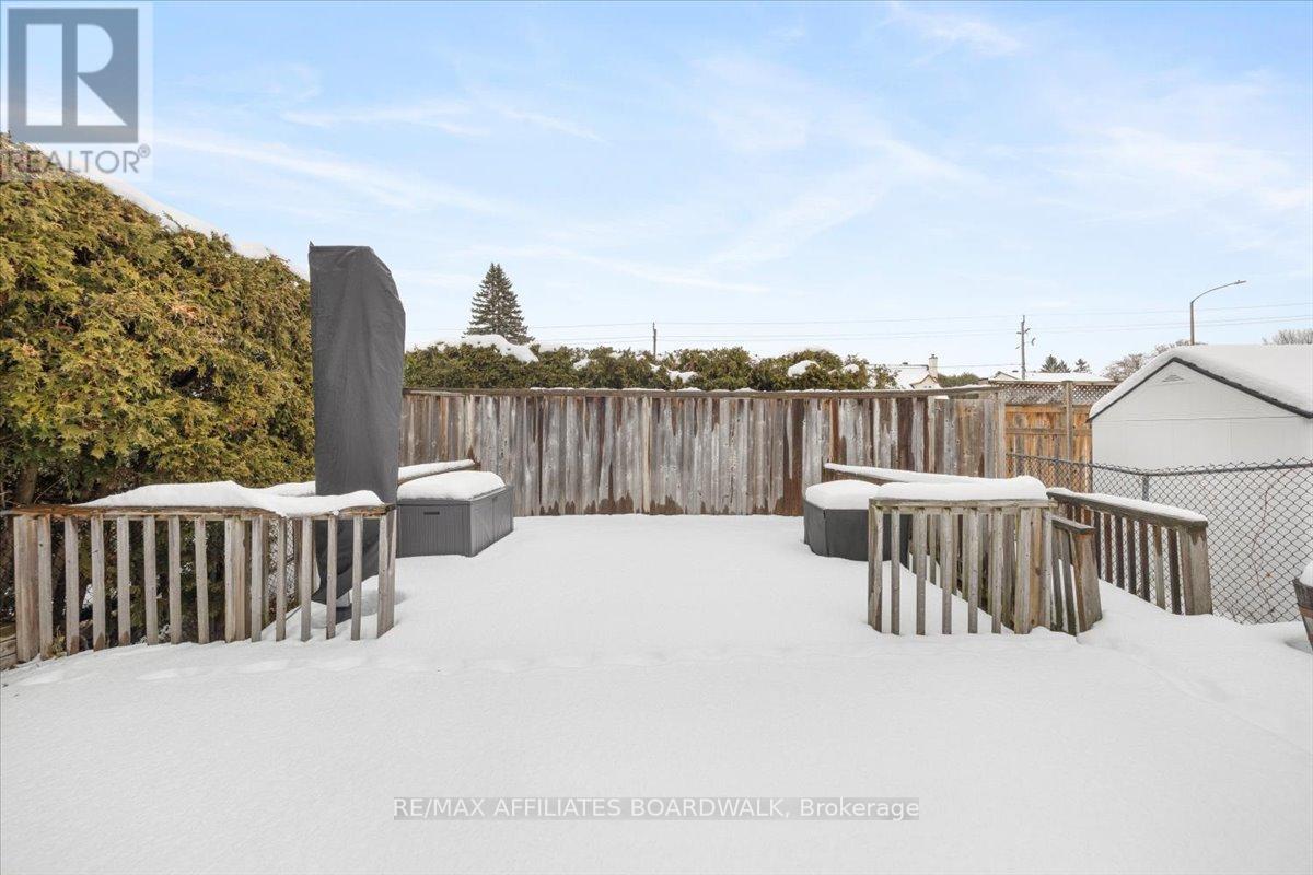 1146 Grenoble Crescent, Ottawa, Ontario  K1C 2C6 - Photo 31 - X12642028