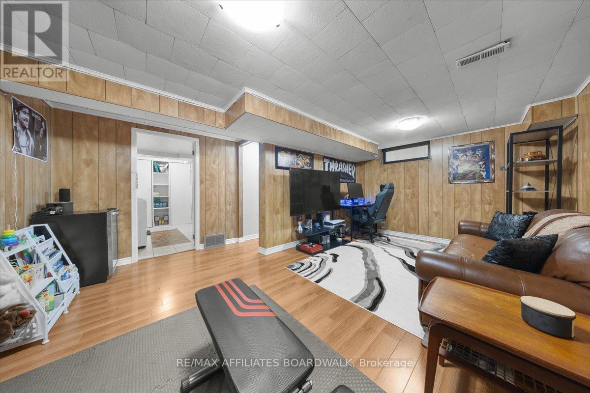 1146 Grenoble Crescent, Ottawa, Ontario  K1C 2C6 - Photo 26 - X12642028