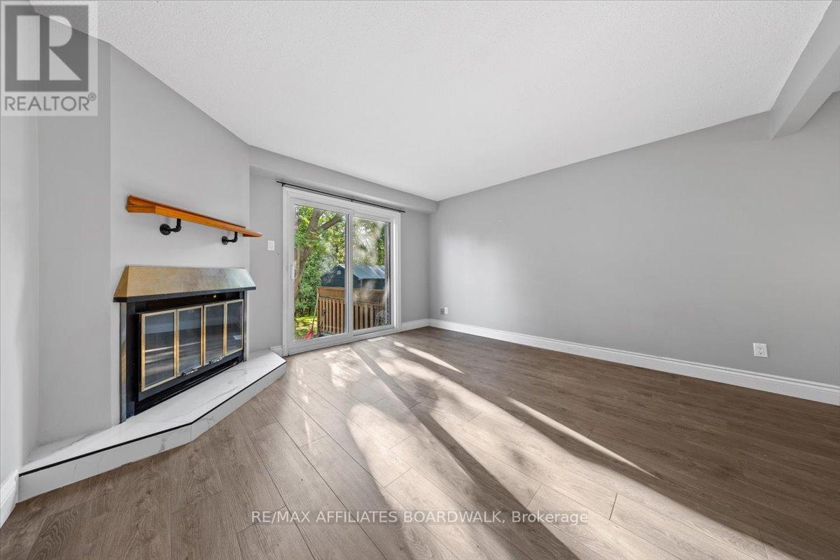 6482 Bilberry Drive W, Ottawa, Ontario  K1C 4N8 - Photo 20 - X12658188