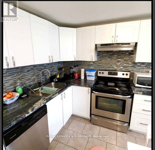 Main - 79 Powell Road, Toronto, Ontario  M3K 1M8 - Photo 7 - W12704284