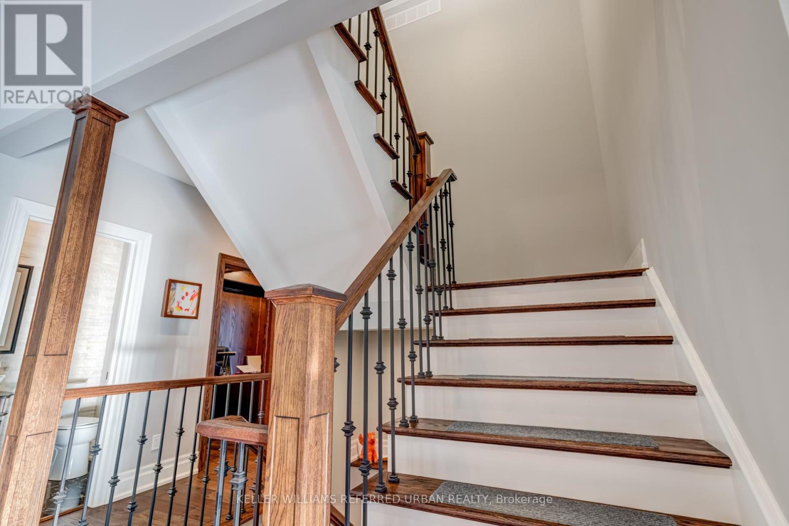 1487 Myron Drive, Mississauga, Ontario  L5E 2N5 - Photo 18 - W12704290