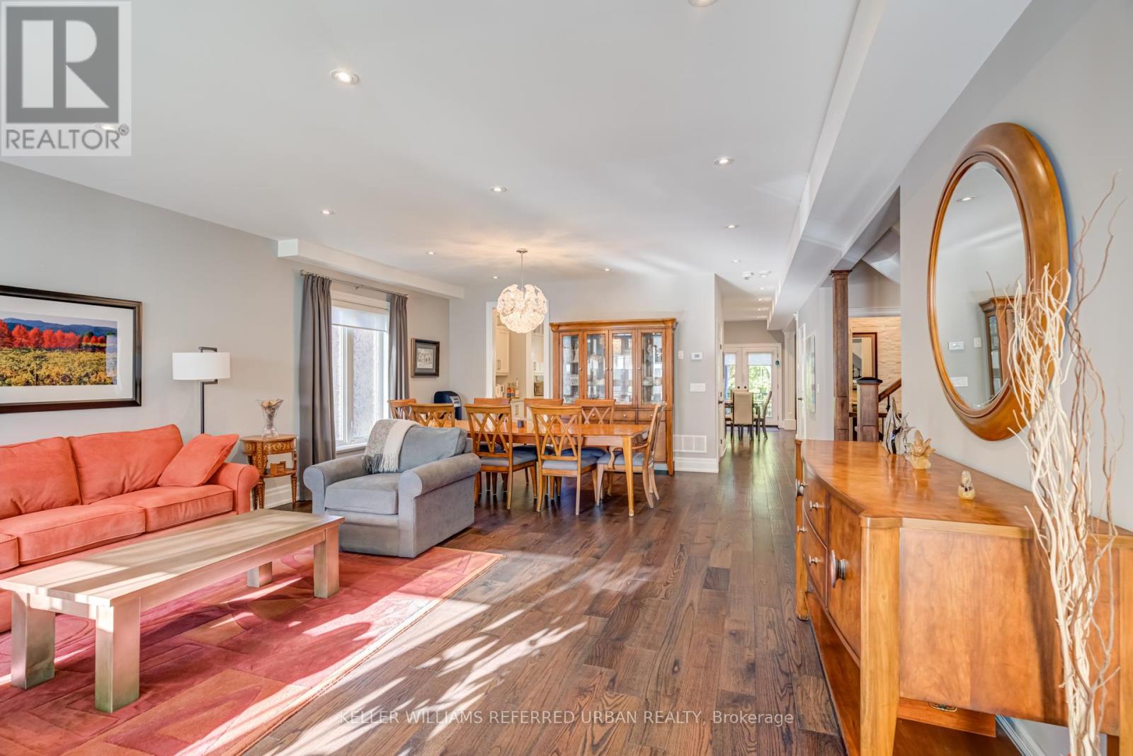 1487 Myron Drive, Mississauga, Ontario  L5E 2N5 - Photo 3 - W12704290