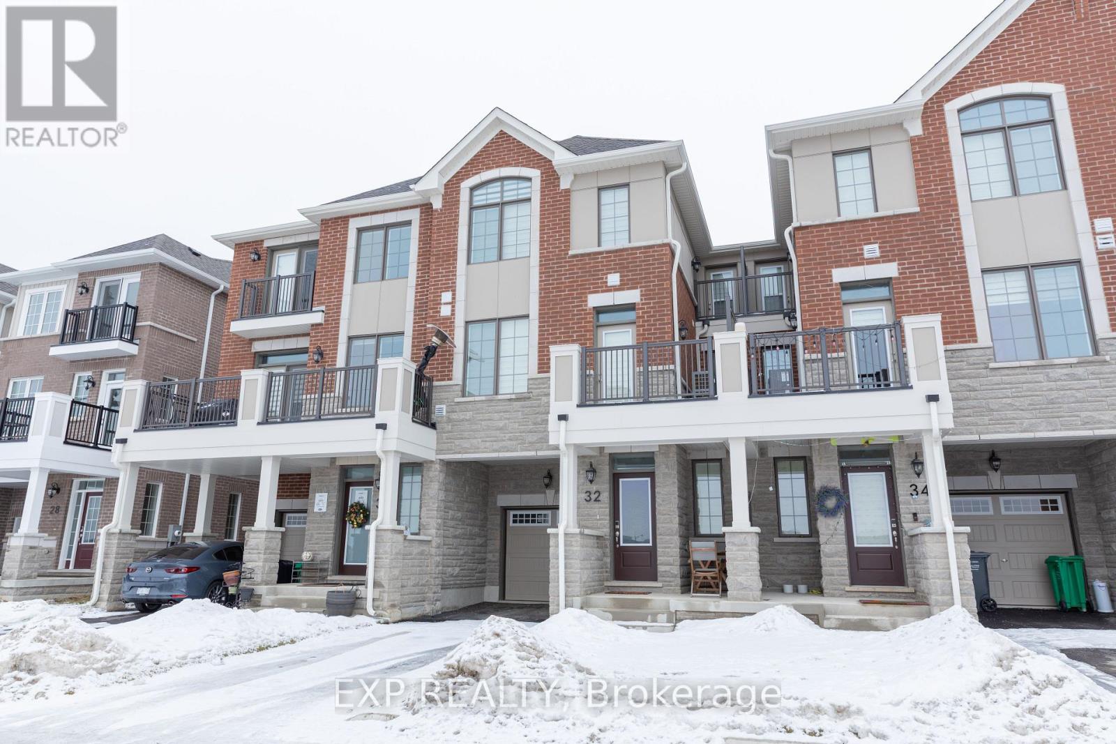 32 Elmer Moss Avenue, Caledon, Ontario  L7C 3H1 - Photo 2 - W12704294