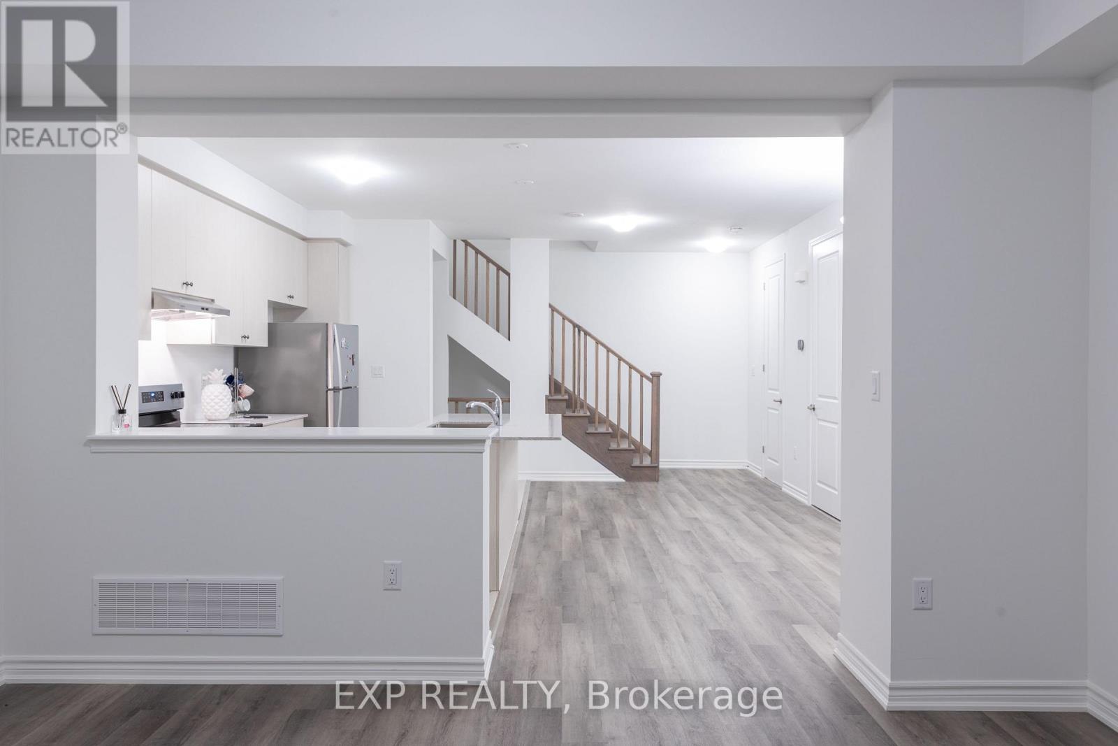 32 Elmer Moss Avenue, Caledon, Ontario  L7C 3H1 - Photo 21 - W12704294