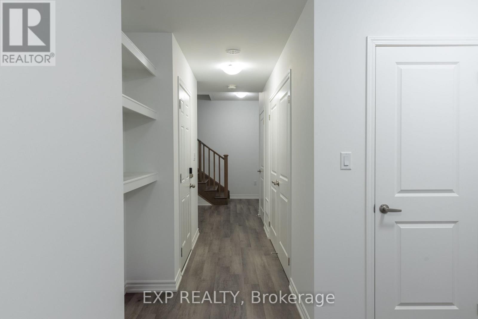 32 Elmer Moss Avenue, Caledon, Ontario  L7C 3H1 - Photo 8 - W12704294