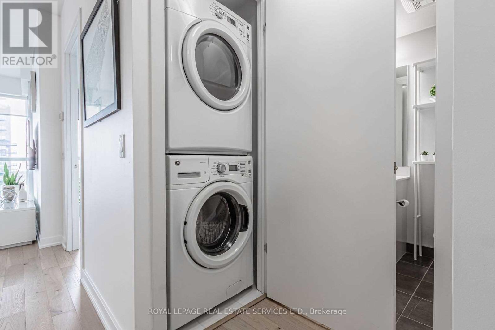 3905 - 2212 Lakeshore Boulevard W, Toronto, Ontario  M8V 0C2 - Photo 9 - W12704330