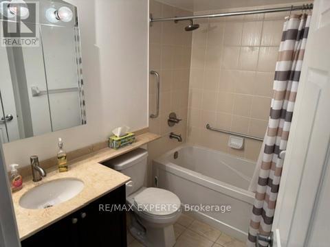 202 - 60 Via Rosedale Way, Brampton, Ontario  L6R 3X6 - Photo 12 - W12704374
