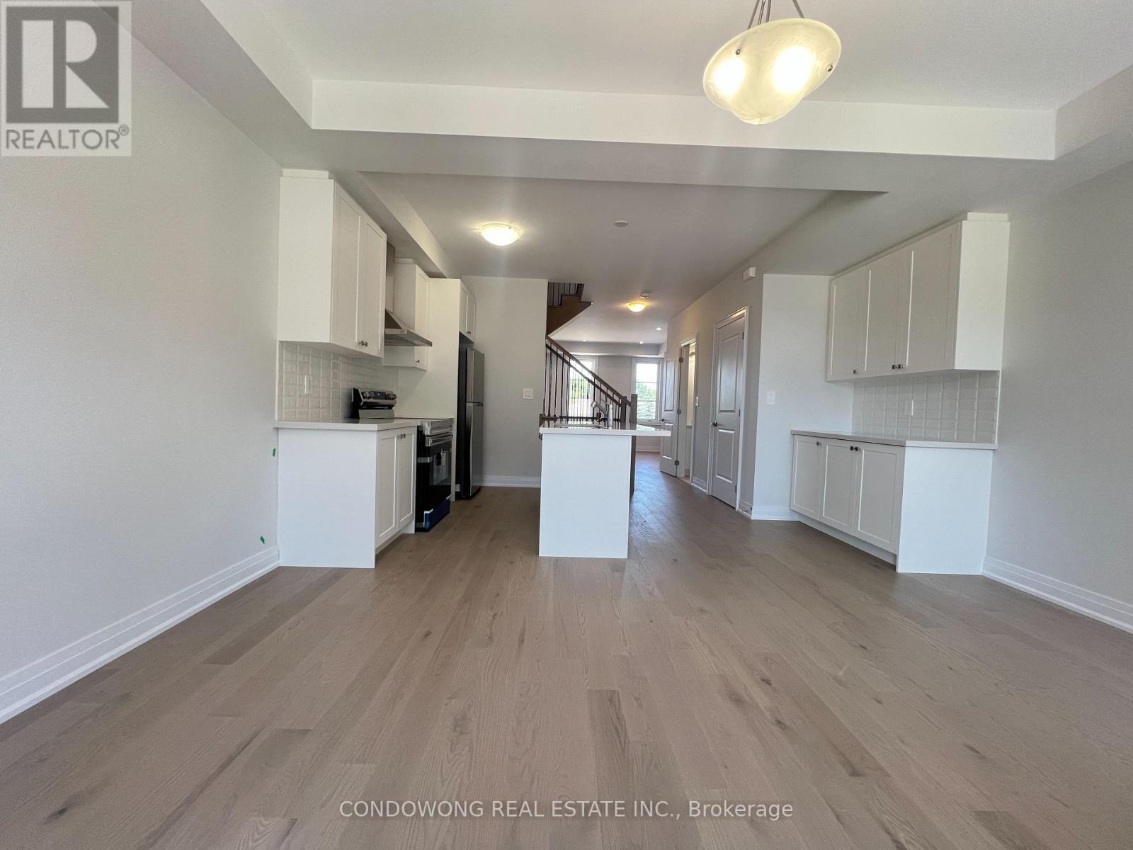 5951 Saigon Street, Mississauga, Ontario  L5V 0E9 - Photo 22 - W12704388