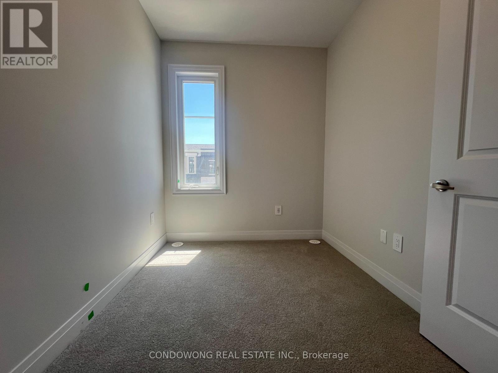 5951 Saigon Street, Mississauga, Ontario  L5V 0E9 - Photo 35 - W12704388