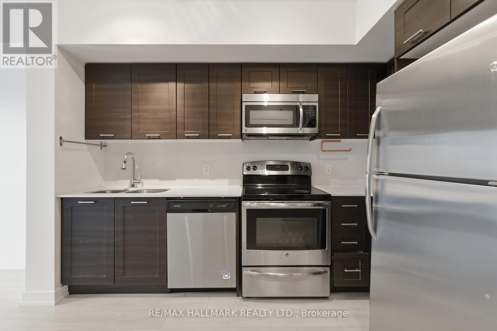 1203 - 2220 Lake Shore Boulevard W, Toronto, Ontario  M8V 0C1 - Photo 10 - W12704412