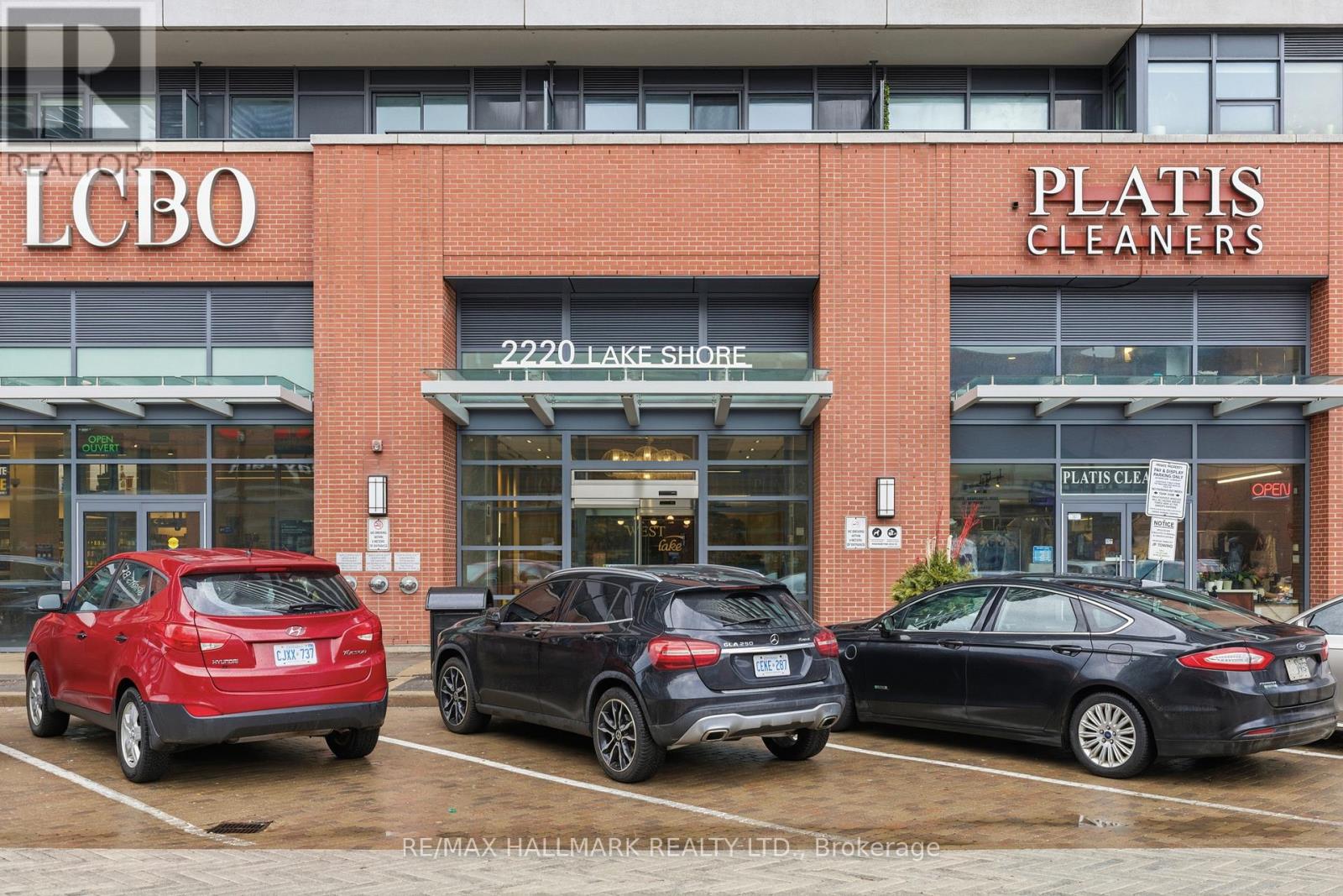 1203 - 2220 Lake Shore Boulevard W, Toronto, Ontario  M8V 0C1 - Photo 2 - W12704412
