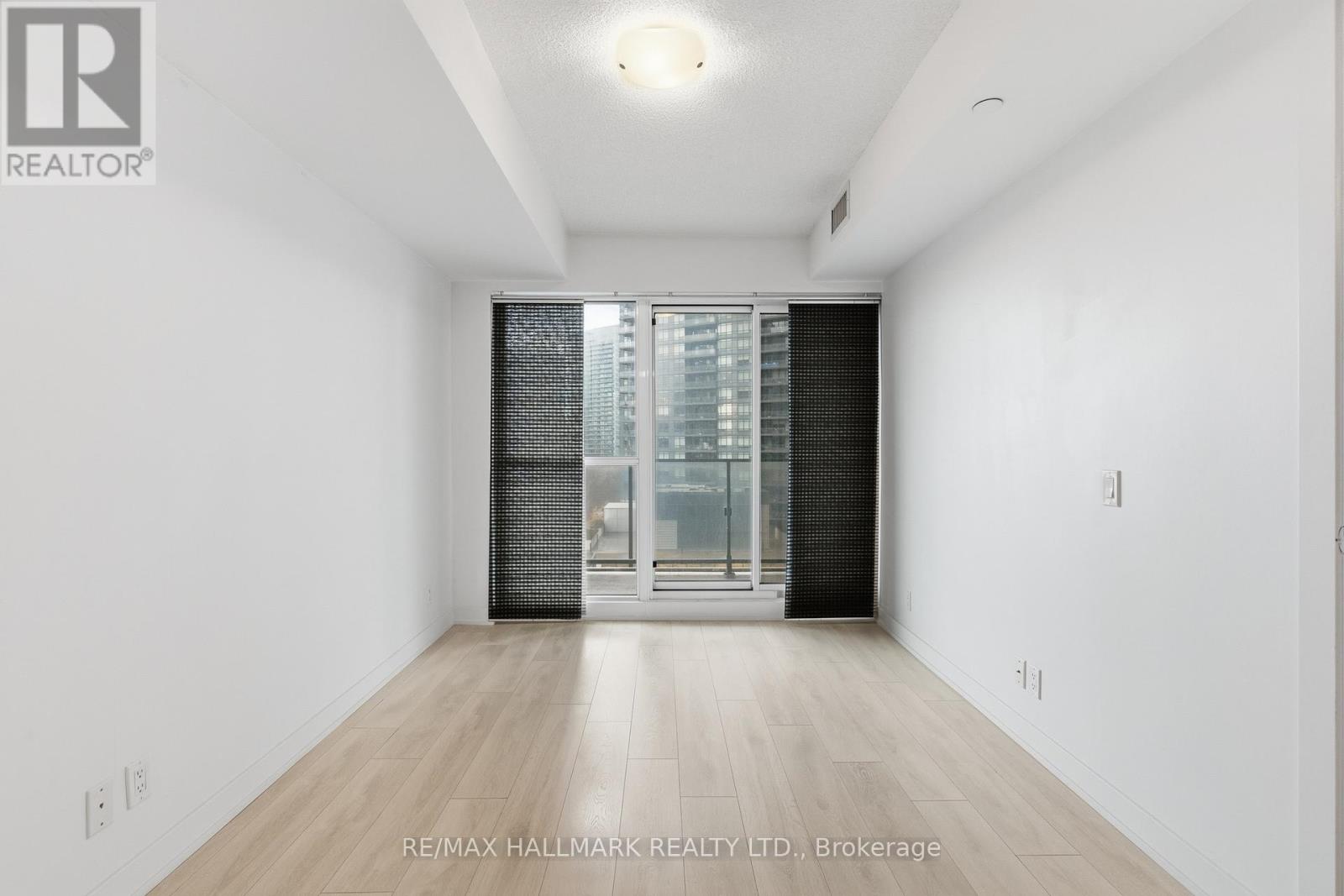 1203 - 2220 Lake Shore Boulevard W, Toronto, Ontario  M8V 0C1 - Photo 20 - W12704412