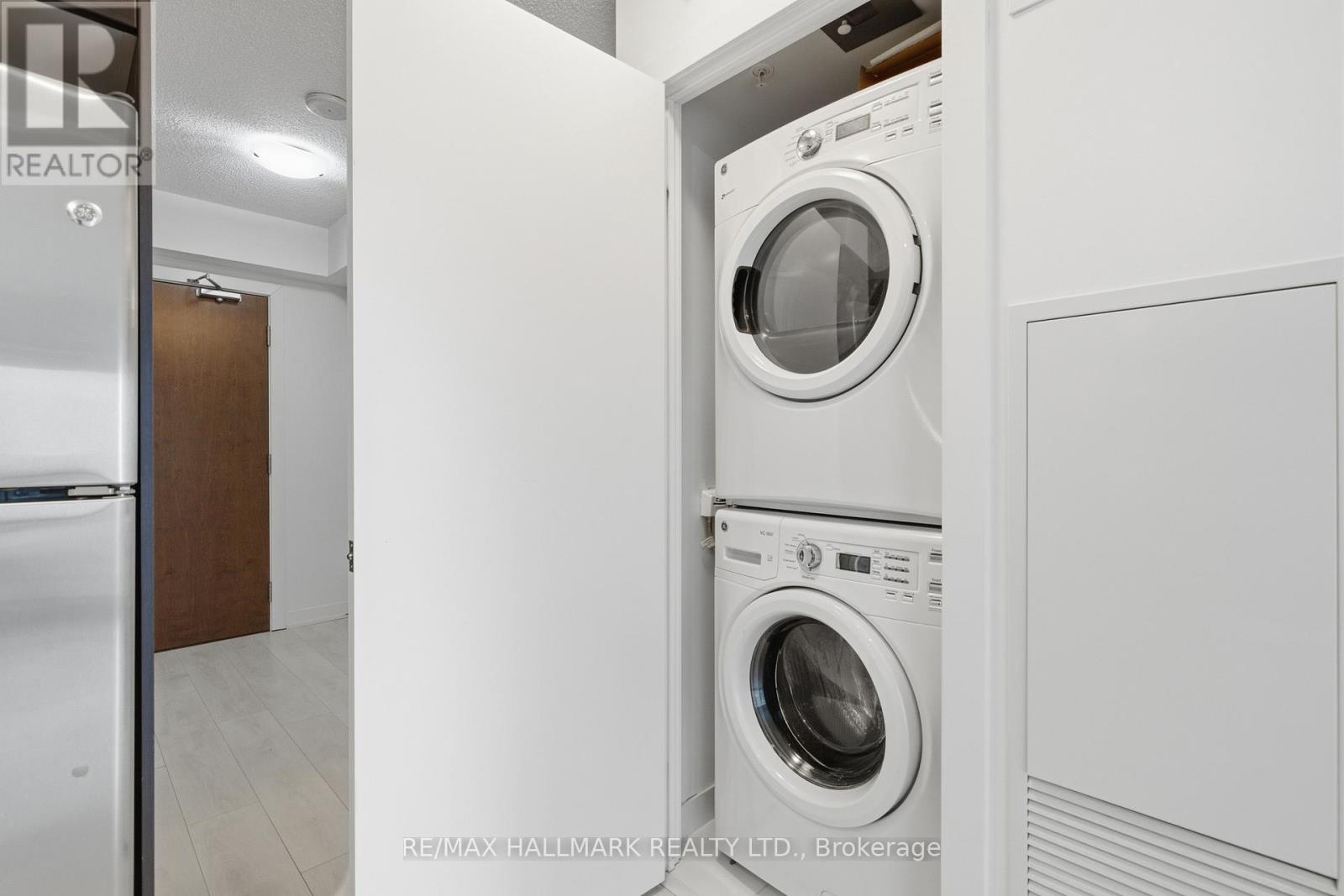 1203 - 2220 Lake Shore Boulevard W, Toronto, Ontario  M8V 0C1 - Photo 26 - W12704412