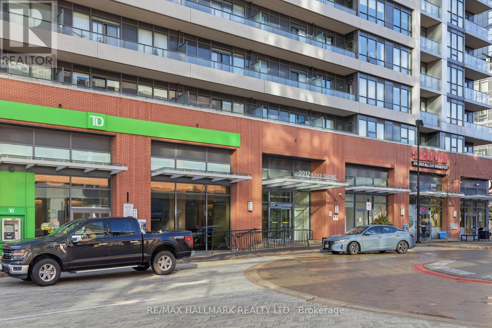 1203 - 2220 Lake Shore Boulevard W, Toronto, Ontario  M8V 0C1 - Photo 31 - W12704412