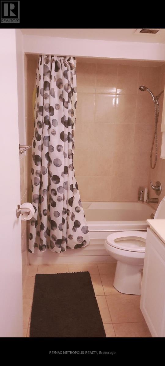 Ph03 - 2323 Confederation Parkway, Mississauga, Ontario  L5B 1R6 - Photo 10 - W12704462