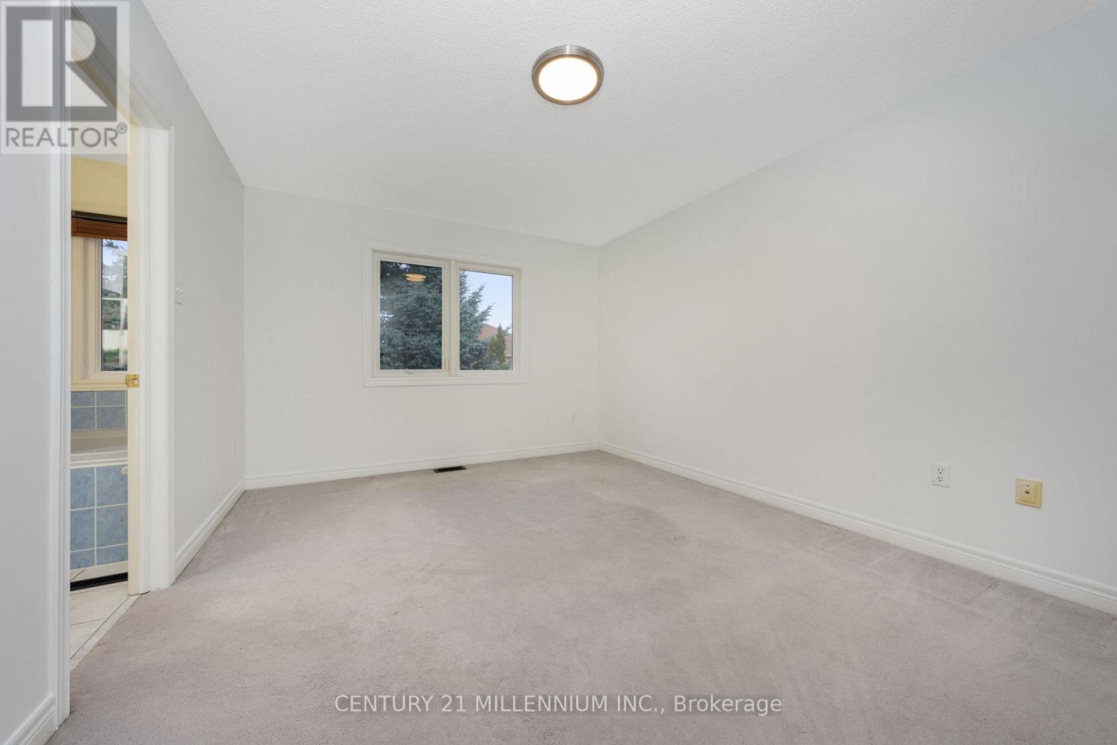 29 Martree Crescent, Brampton, Ontario  L6V 4R3 - Photo 13 - W12704502