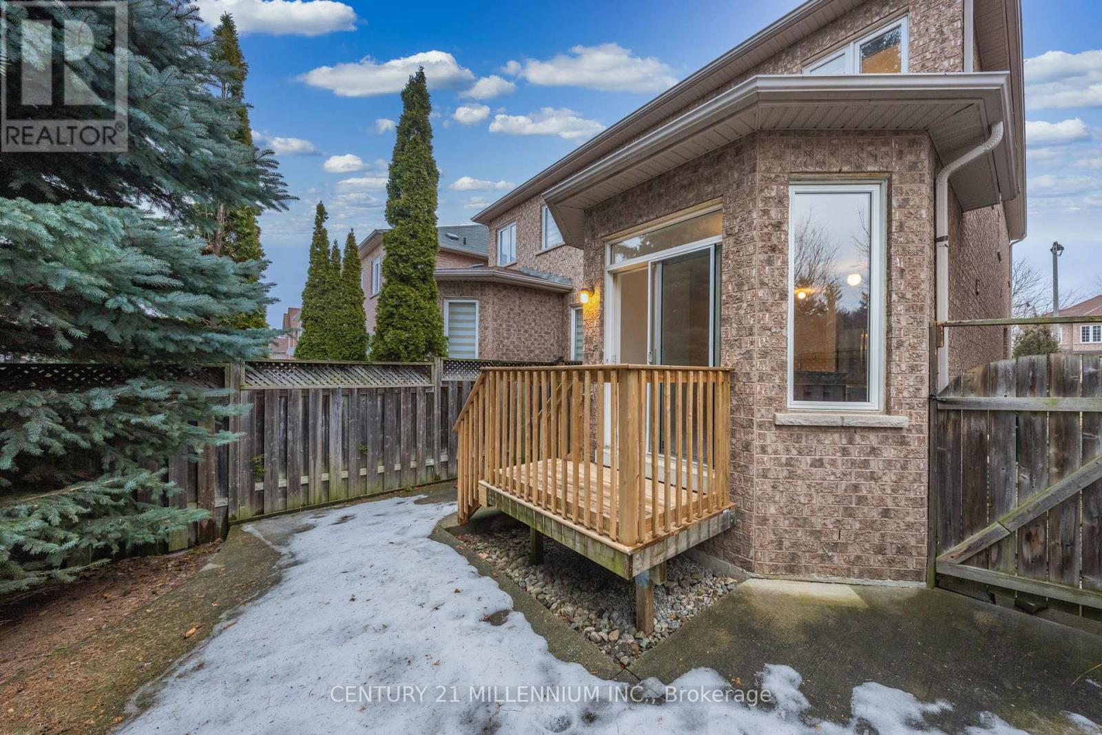 29 Martree Crescent, Brampton, Ontario  L6V 4R3 - Photo 25 - W12704502