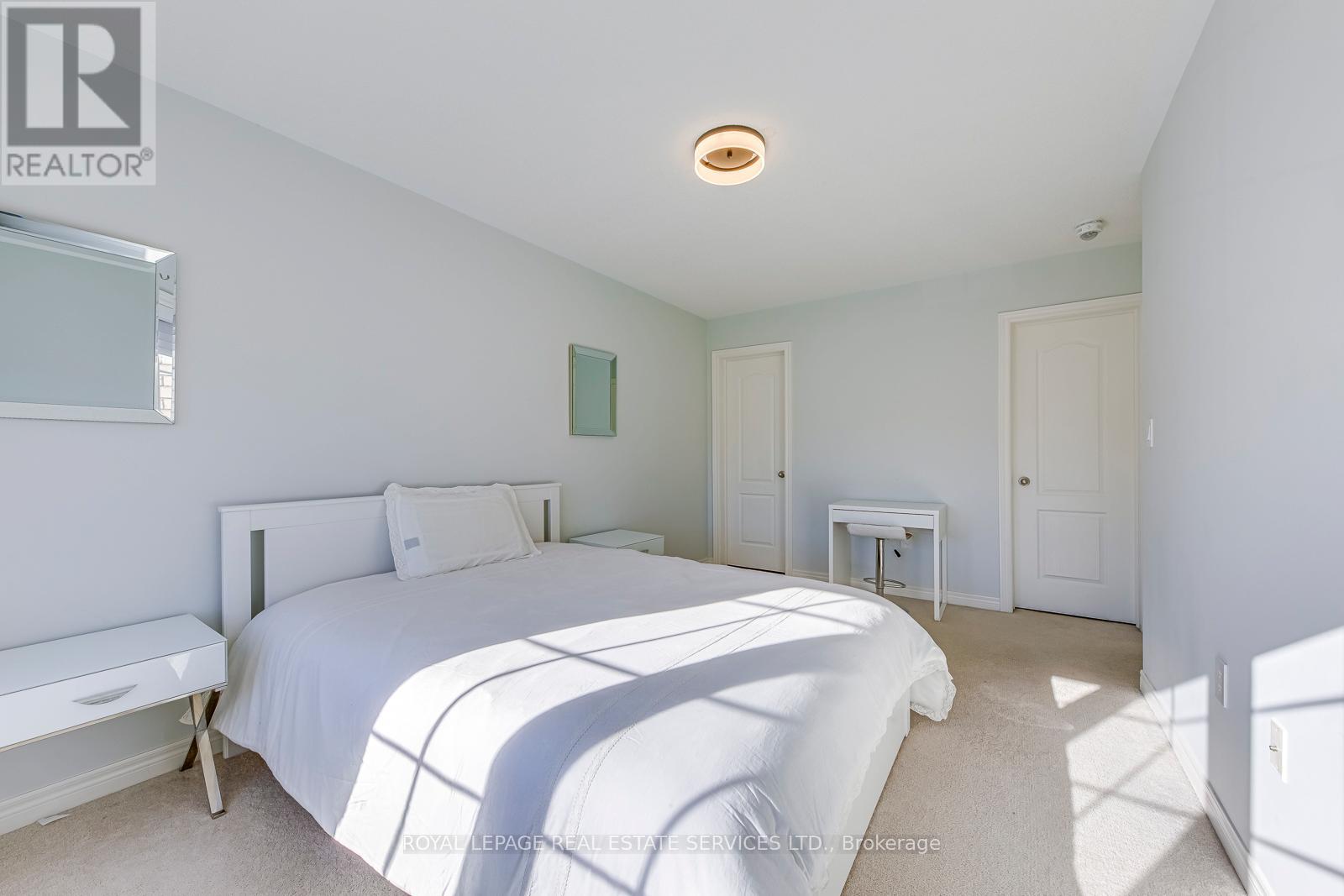 563 Settlers Road W, Oakville, Ontario  L6M 1N7 - Photo 27 - W12704514