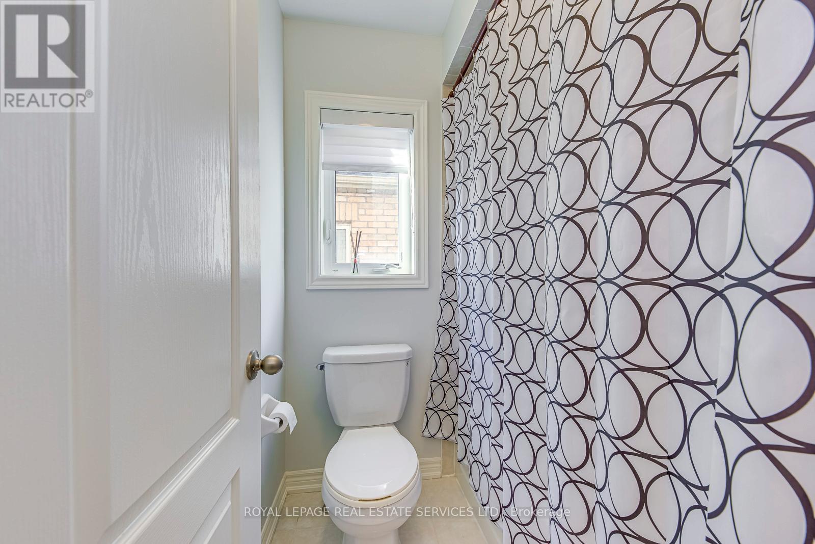 563 Settlers Road W, Oakville, Ontario  L6M 1N7 - Photo 34 - W12704514