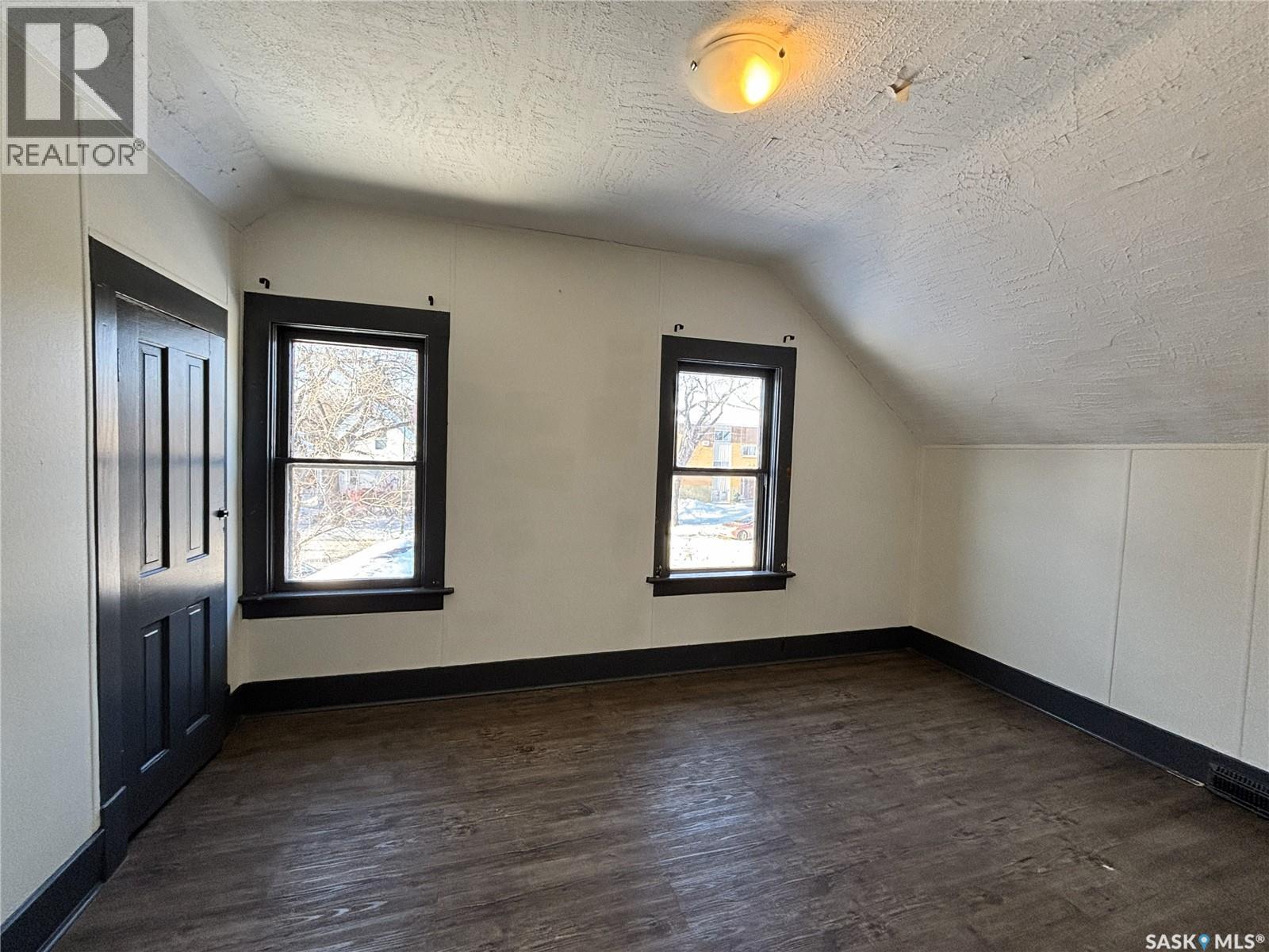 210 N Avenue S, Saskatoon, Saskatchewan  S4T 7N6 - Photo 10 - SK026966