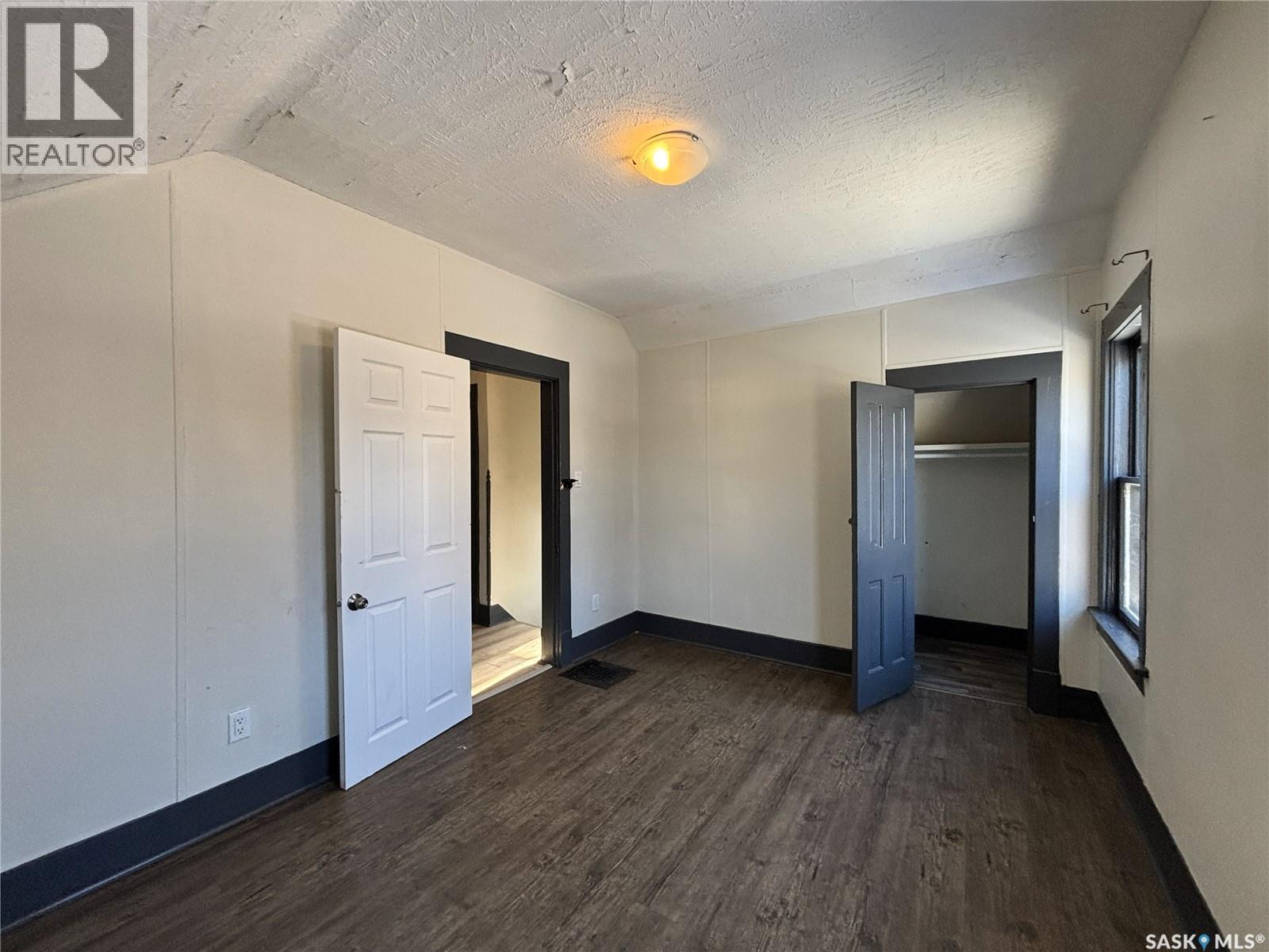 210 N Avenue S, Saskatoon, Saskatchewan  S4T 7N6 - Photo 11 - SK026966