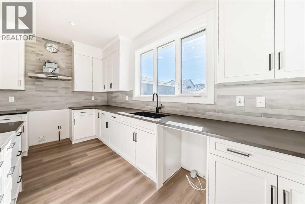 588 Grayling Bend, Rural Rocky View County, Alberta  T3Z 0H4 - Photo 12 - A2264134