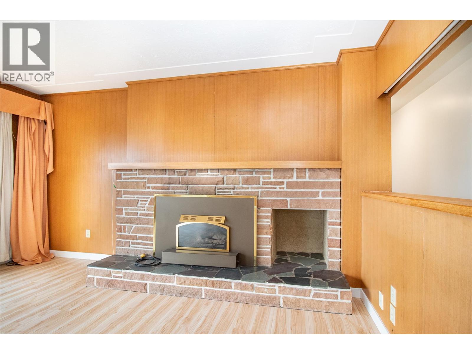 4829 Lakeshore Road, Kelowna, British Columbia  V1W 4H6 - Photo 14 - 10372995