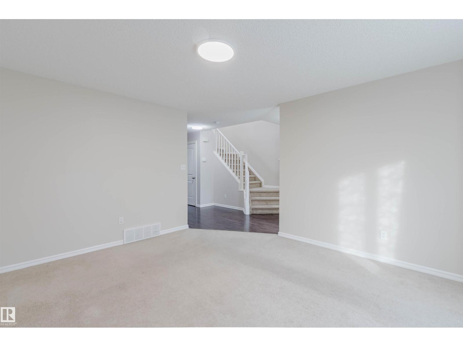 1124 37a Av Nw, Edmonton, Alberta  T6T 0E7 - Photo 6 - E4470295