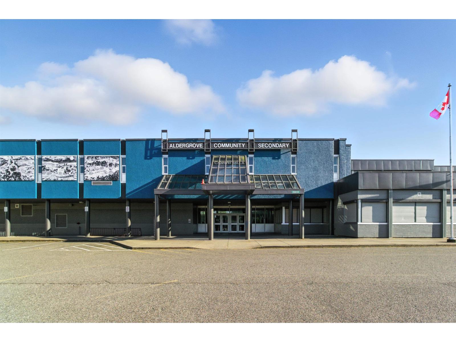 128 Springfield Drive, Langley, British Columbia  V4W 3K8 - Photo 30 - R3080301