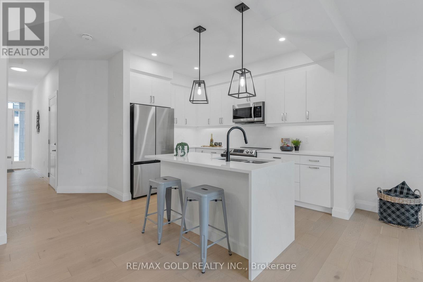 19 - 143 Elgin Street N, Cambridge, Ontario  N1R 0E1 - Photo 8 - X12704298