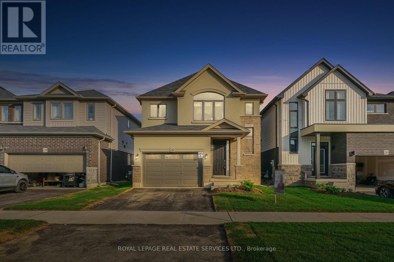 241 Longboat Run, Brantford, Ontario  N3T 5L5 - Photo 1 - X12704306