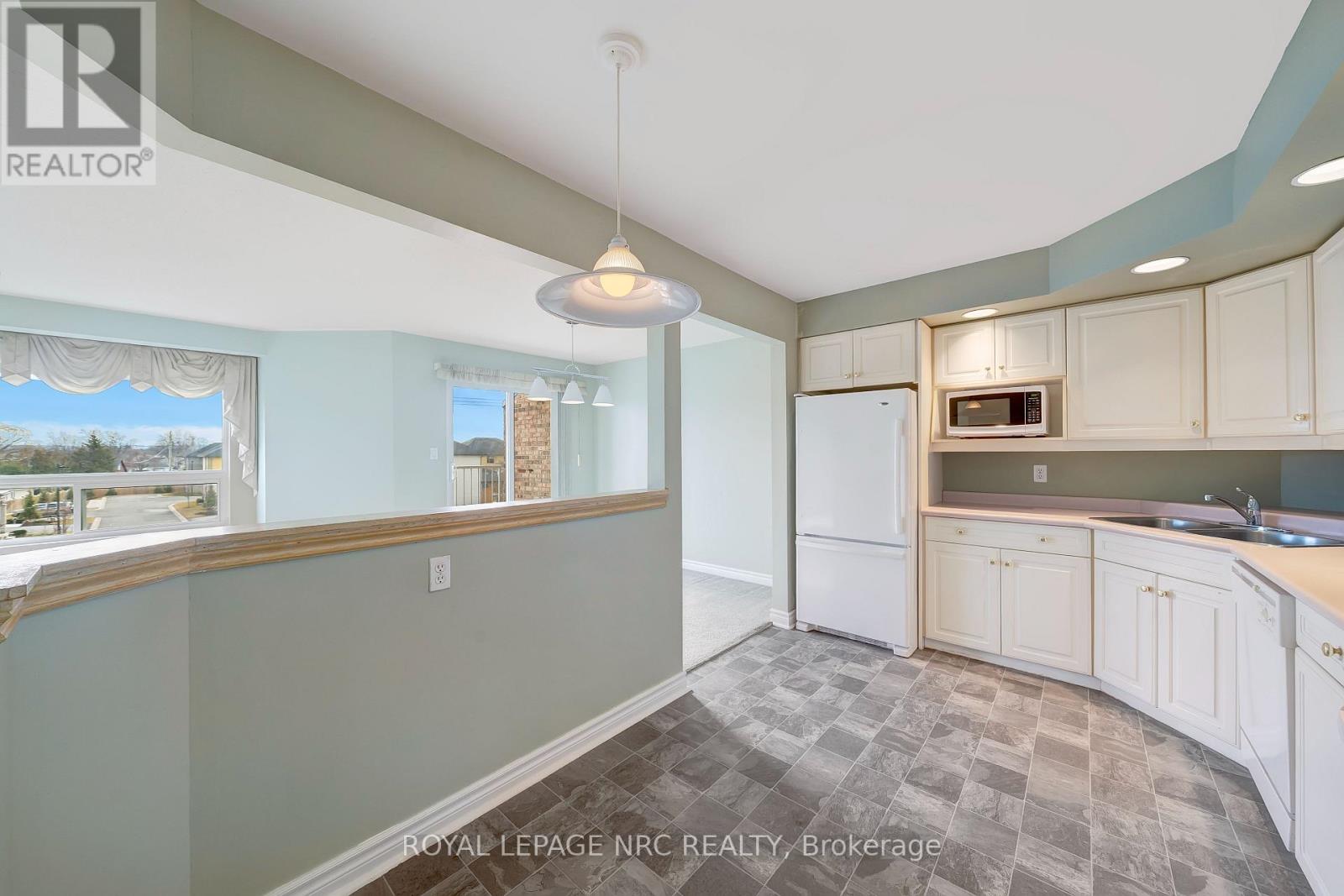 303b - 1061 Vansickle Road, St. Catharines, Ontario  L2M 2X4 - Photo 16 - X12704326