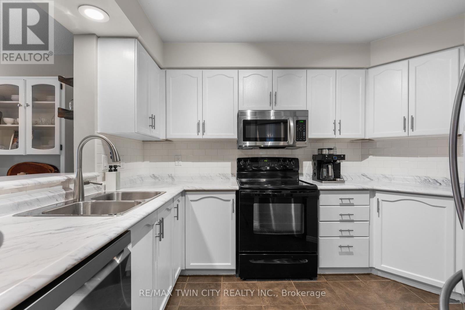 163 Werstine Terrace, Cambridge, Ontario  N3C 4G9 - Photo 11 - X12704428