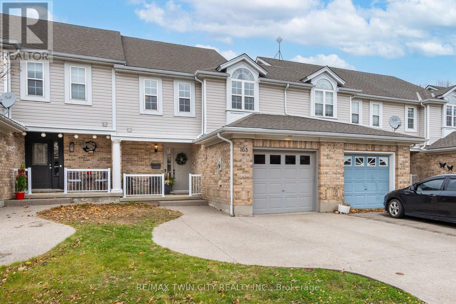 163 Werstine Terrace, Cambridge, Ontario  N3C 4G9 - Photo 3 - X12704428