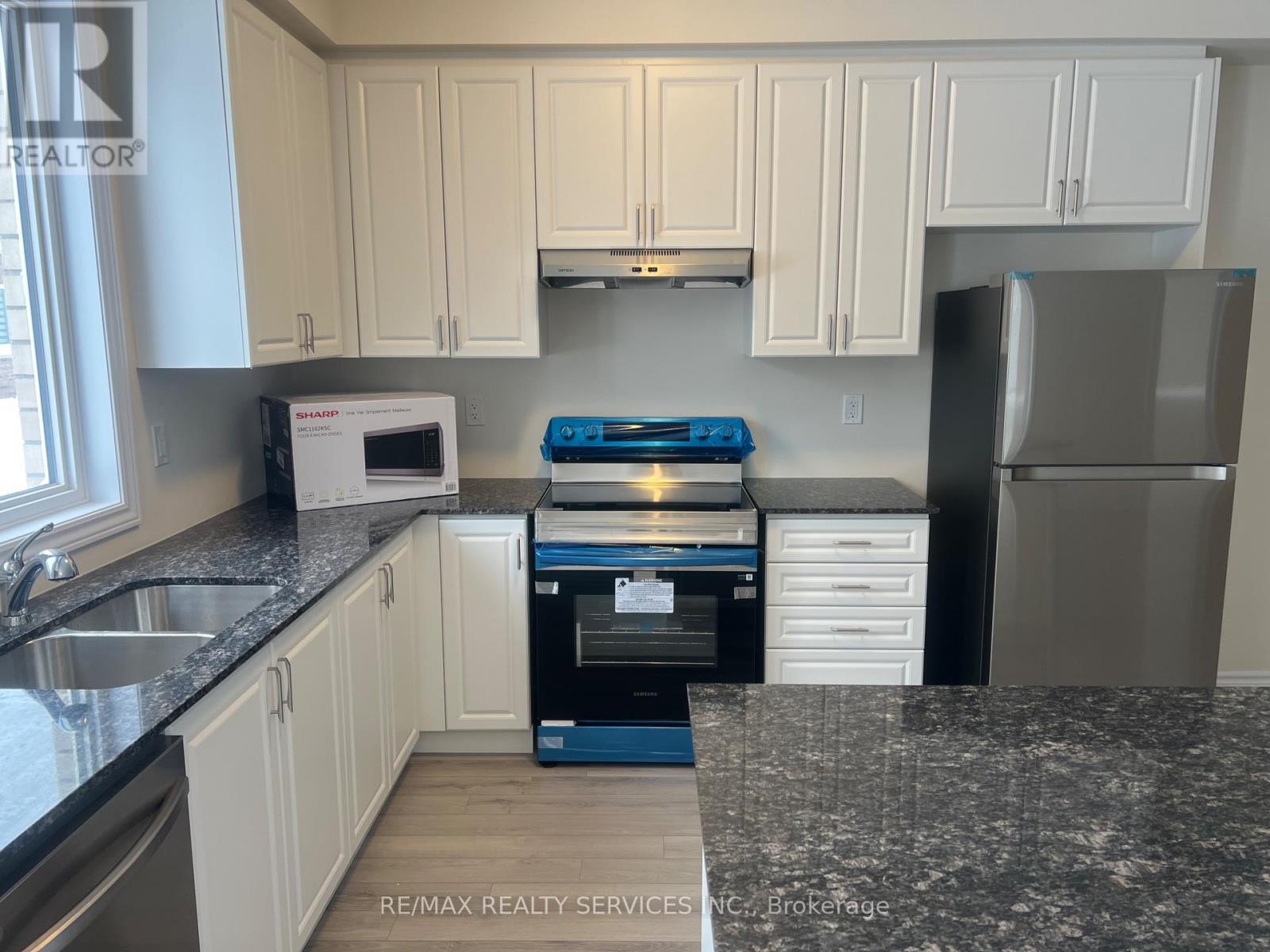 144 Sanders Road, Erin, Ontario  N0B 1T0 - Photo 15 - X12704472