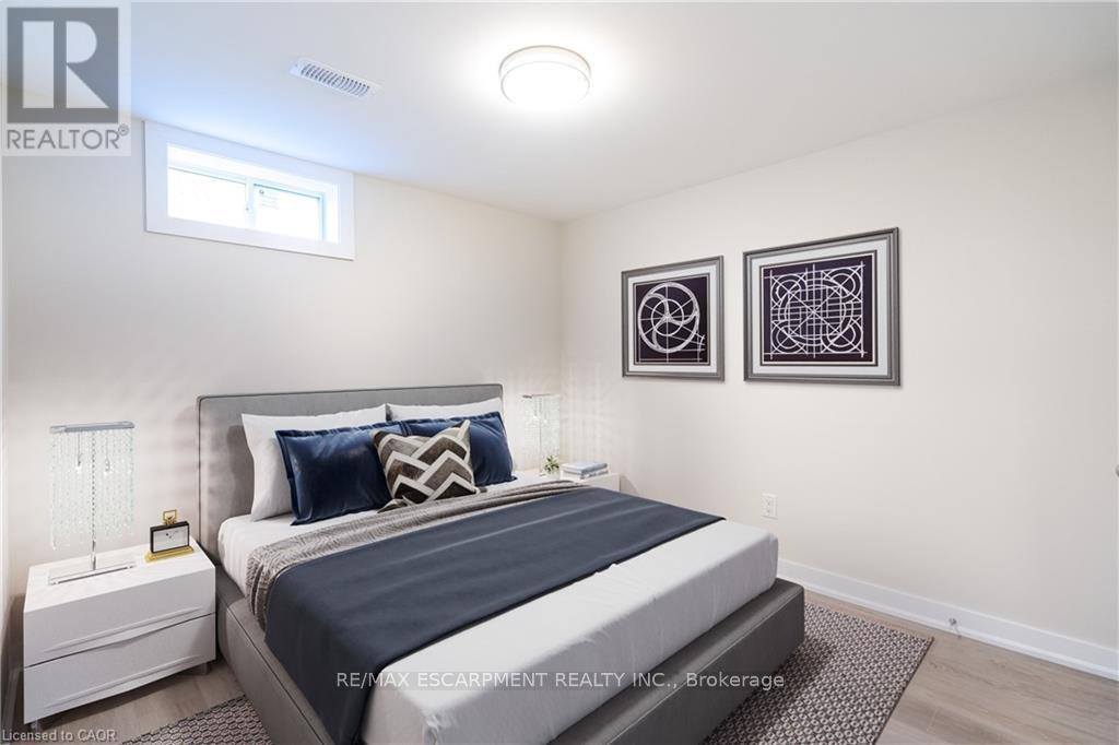 2 - 73 Ofield Road, Hamilton, Ontario  L8S 2M6 - Photo 4 - X12704498