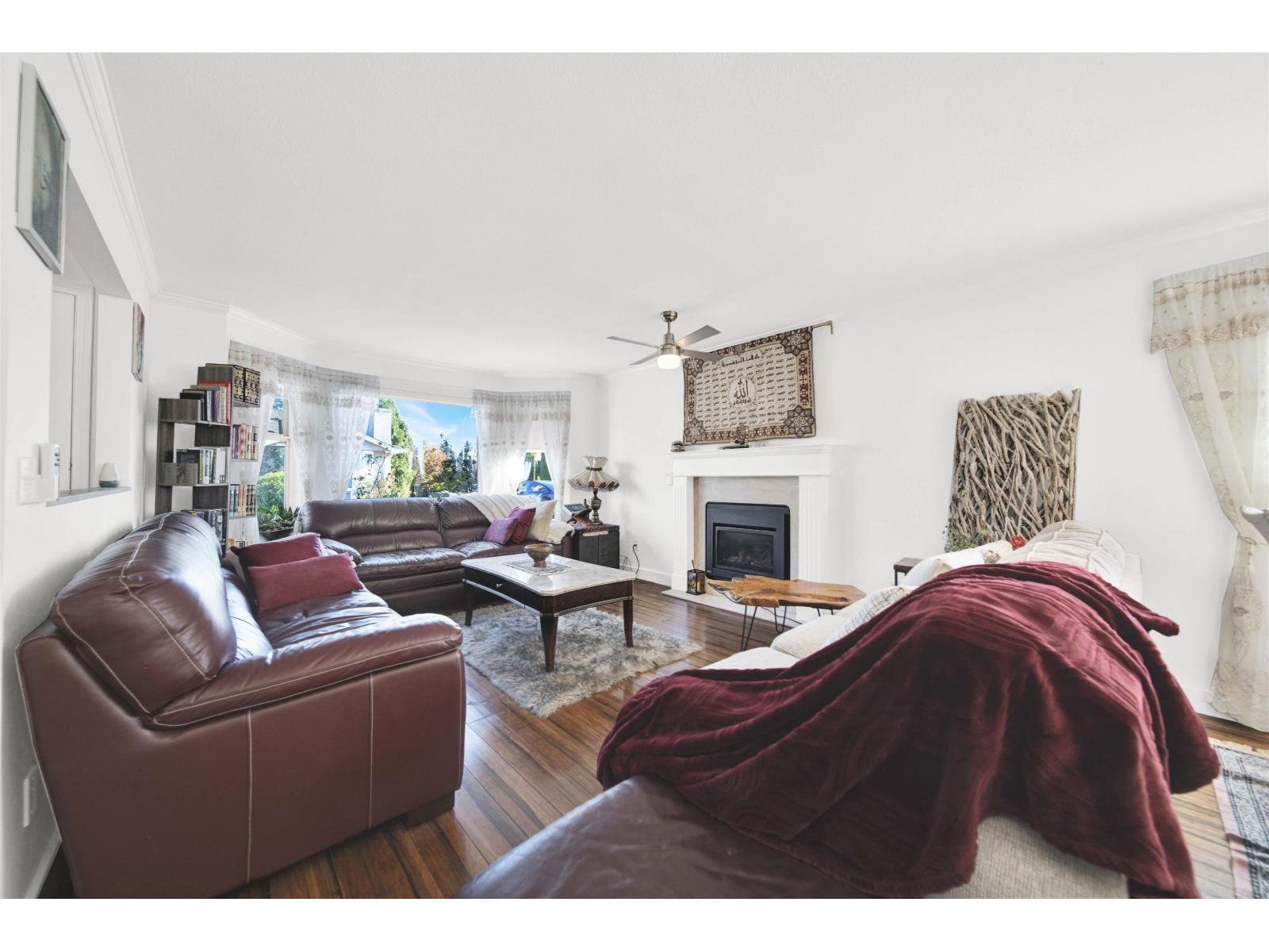 107 15501 89a Avenue, Surrey, British Columbia  V3R 0Z5 - Photo 3 - R3080230