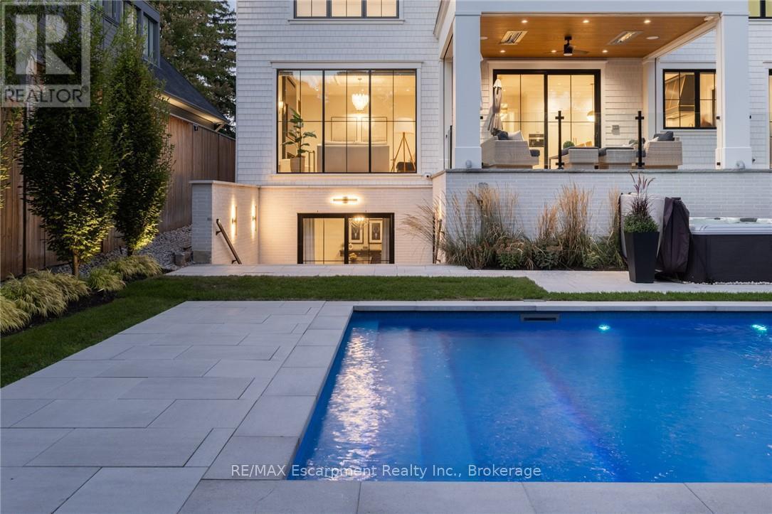 46 Second Street, Oakville, Ontario  L6J 3T2 - Photo 45 - W12704590