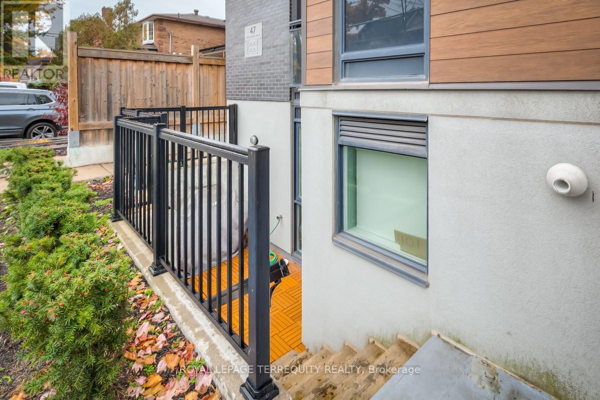 401 - 47 Macaulay Avenue, Toronto, Ontario  M6P 3P5 - Photo 20 - W12704012