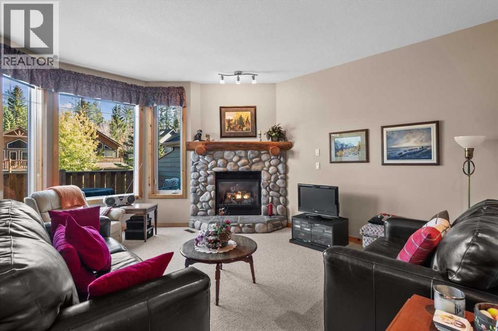 1073 Wilson Way, Canmore, Alberta  T1W 3C5 - Photo 7 - A2265573