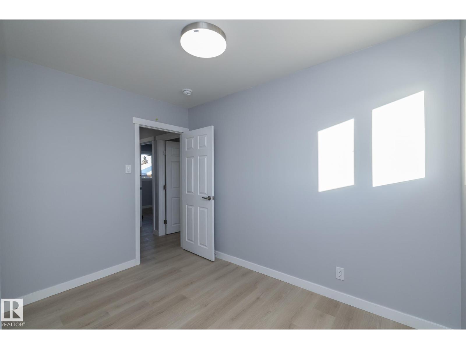 8008 159 St Nw, Edmonton, Alberta  T5R 2E4 - Photo 26 - E4469857